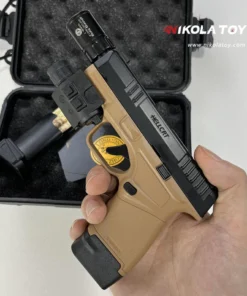 NikolaToy™ HellCat Gun Lighter features a refillable torch flame and 3 clip accessories. Bold, windproof, and collectible. Get yours at Bubatz Europa!
