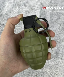 NikolaToy™ Grenade Torch Lighter delivers a bold butane flame in a refillable grenade-shaped design. Grab yours now at Bubatz Europa!